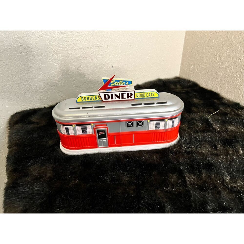 Made in‎ Japan Stella's diner tin Knick Knack